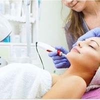 Skin Pen treatment with PRP only $250: Fight wrinkles, acne, scarring, and hyperpigmentation