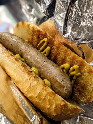 Beer Brat w/Mustard