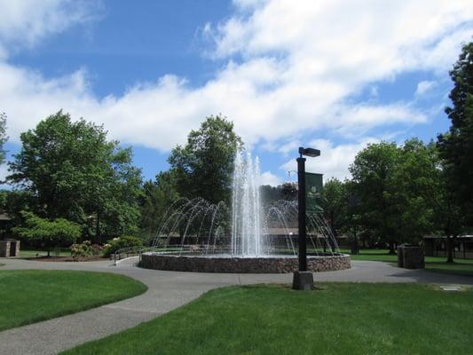 The iconic campus fountain