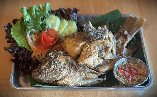 Fried Whole Tilapia - Eat A Lao Version.