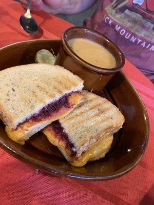 Aronia grilled cheese and mushroom Brie soup