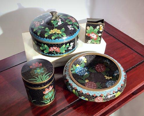 A selection of Vintage Chinese cloisonné