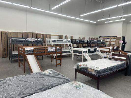 Overstock Furniture And Mattress