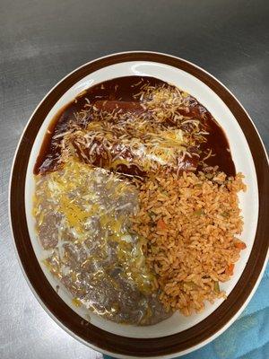 Enchiladas with mole