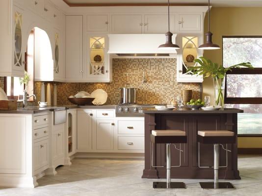 Omega Cabinetry at Gerhards - The Kitchen & Bath Store, Eau Claire, Wisconsin.