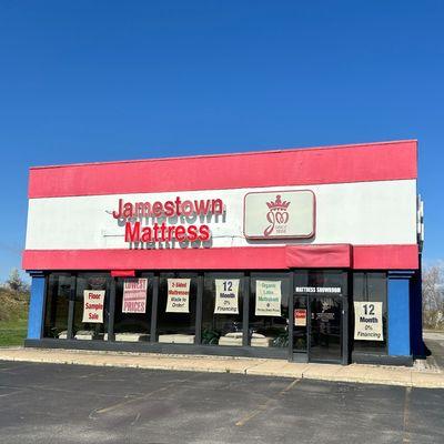 View of the front of the Rochester Mattress Store