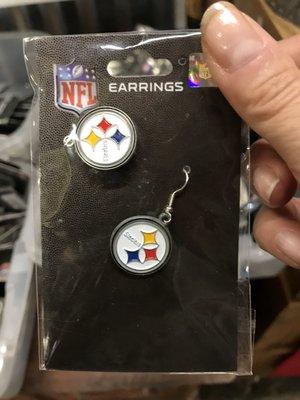 Steeler fan earrings $8