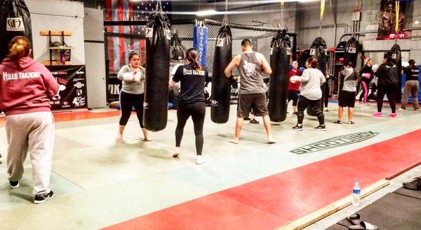 KICKBOXING BOOTCAMP