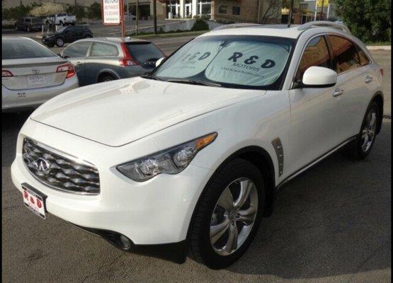 Infiniti FX35