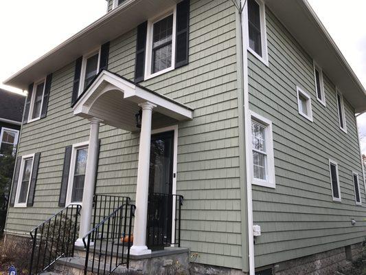 Boonton NJ : Shake Siding & Portico