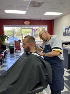 Experienced and knowledgeable barbers