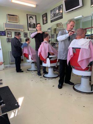 3 chairs + 3 barbers= great cut, quick.