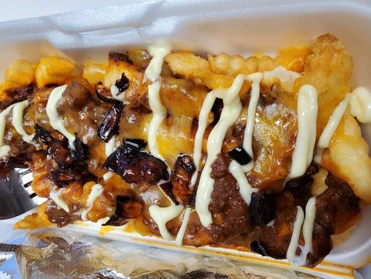 Chili cheese fries