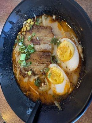 Tonkotsu Black