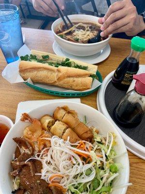 Bun Bo Hue and Vermicelli with shrimp, pork and egg roll (B1)