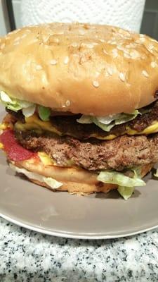 Get your burger on at Burger Me (Brusly, LA). Plump and juicy burger parties.