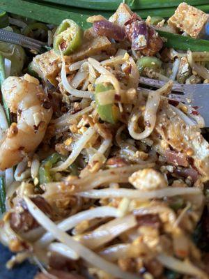 My spicy shrimp Pad Thai Yummy