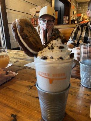 Cookies & Cream Shake