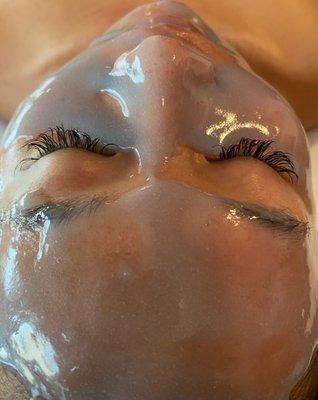 Hyaluronic moisturizing mask