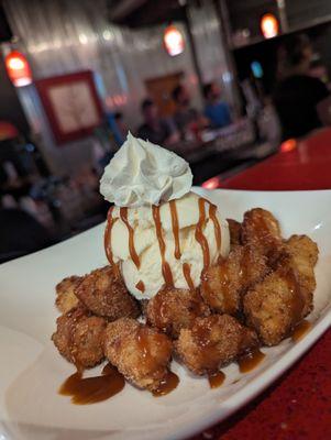 Tater tot sundae