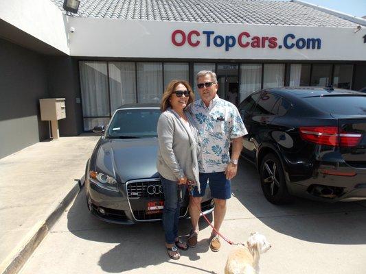 Woohoo Audi convertible, the dog loves it too.