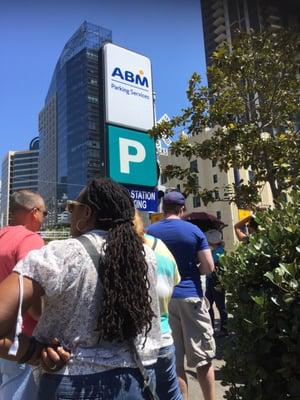 The long line for $20 parking. Get a booth or a 2nd machine! Can't believe imma pay for this.