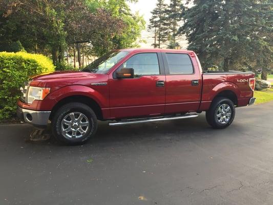 2014 F150 super crew with chrome, 5.0LV8 and towing package. Instrument and synch package was awesome as well.