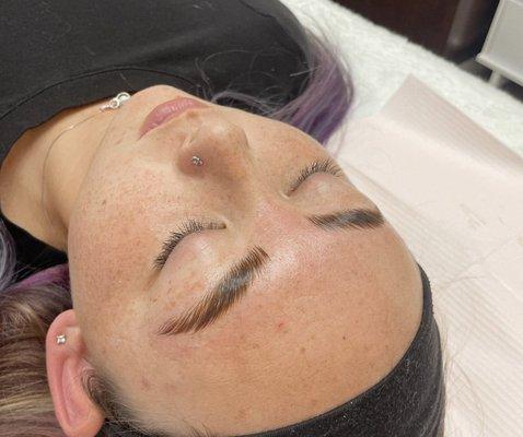 Brow lamination