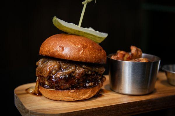 Wagyu Hambak Steak Burger