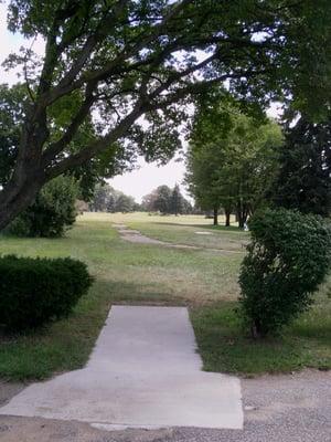 Hole #1 The Ponds at Lakeshore