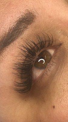 Natural individual lashes