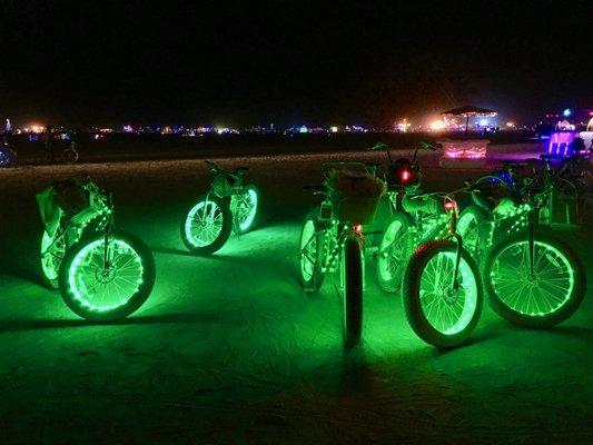 Don't be a dark wad! This is how to light up your bike!