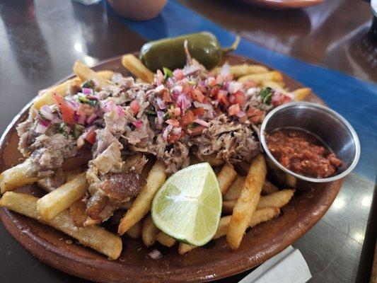 Carnitas fries