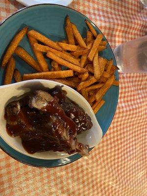 Rib sampler and sweet potato fries.