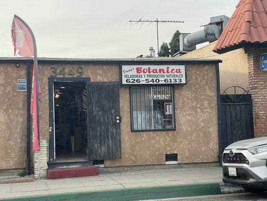 New name Danny's Botanica. Photo: December 2024