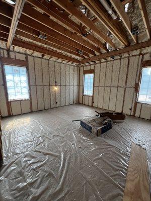 Open cell spray foam insulation