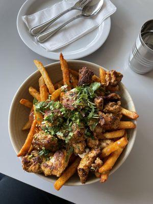 Chicken Tika Poutine