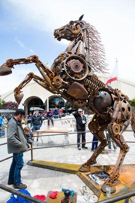 metal horse