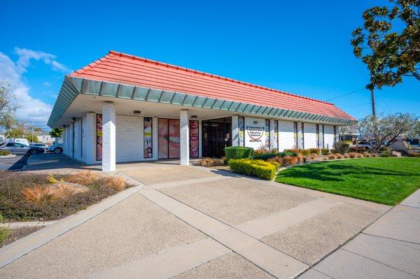 Friendly Smiles Dental, Santa Maria. We're Central Coast California dentists with offices in San Luis Obispo, Santa Maria, and King City.