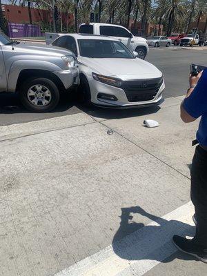 White Car Ran Red light (On Video)