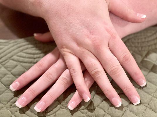 French Tip Manicure