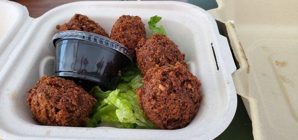 perfectly deep fried falafel. Not greasy like most.