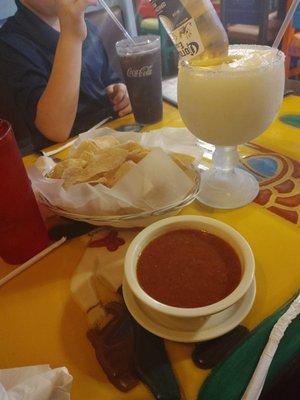 Salsa and chips