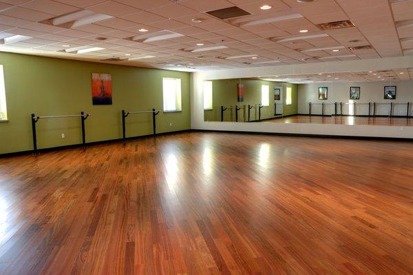 Wisconsin Athletic Club Brookfield - Mind|Body Studio