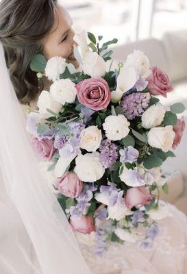 GORGEOUS, generously filled wedding bouquet