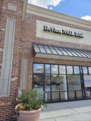 Devinn Nail Bar