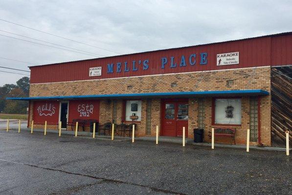 Mell's Place