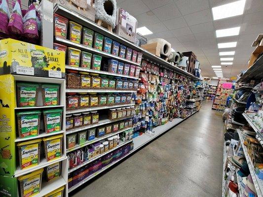 Cat Treat Aisle