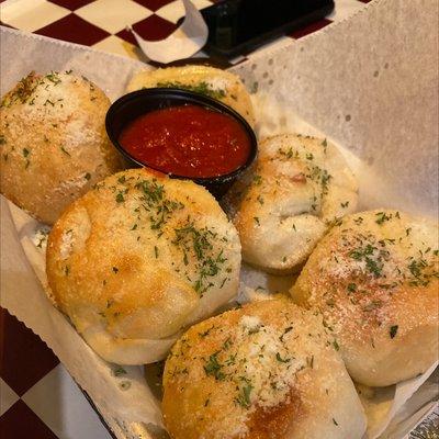 Garlic Knots