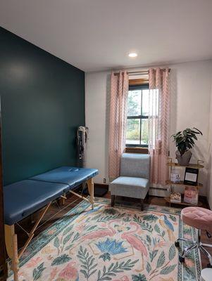 Comfort meets care in our Examined Life patient rooms, designed for personalized direct primary care and family medicine in York Maine.